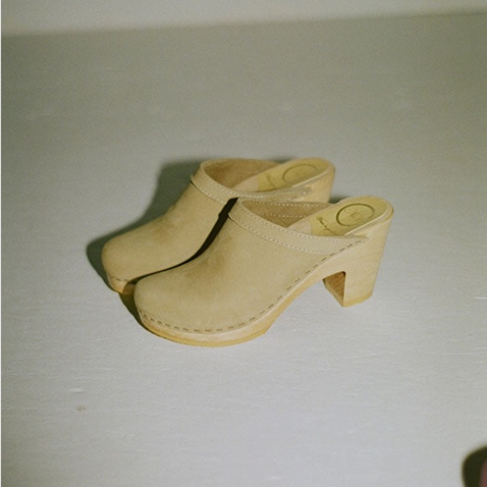 No. 6 Old School High Heel Clog in Celery